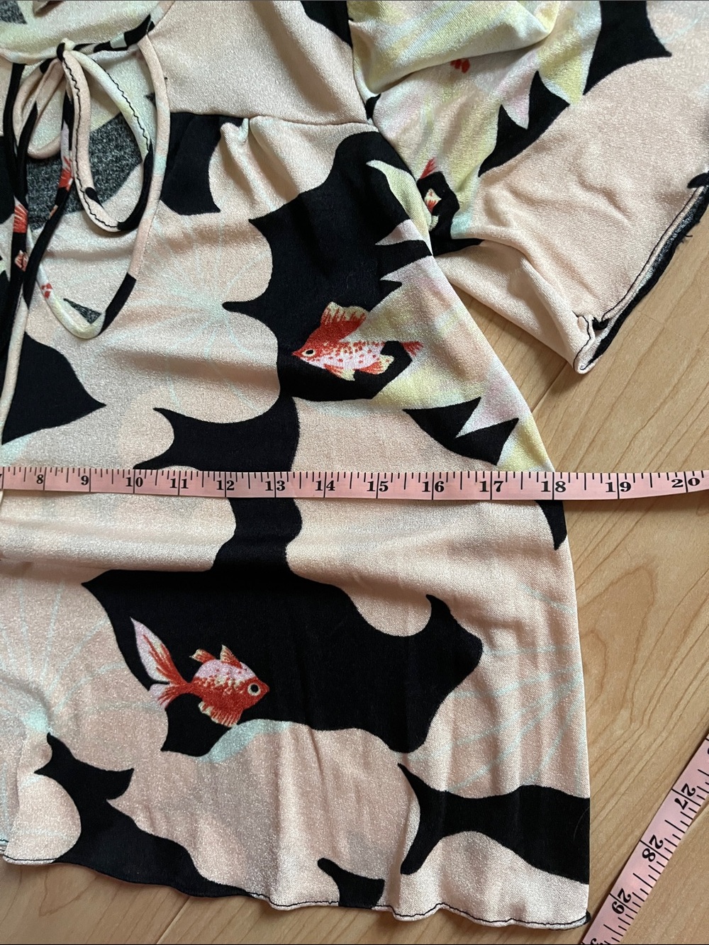 Vintage fish blouse - Picture 9 of 9